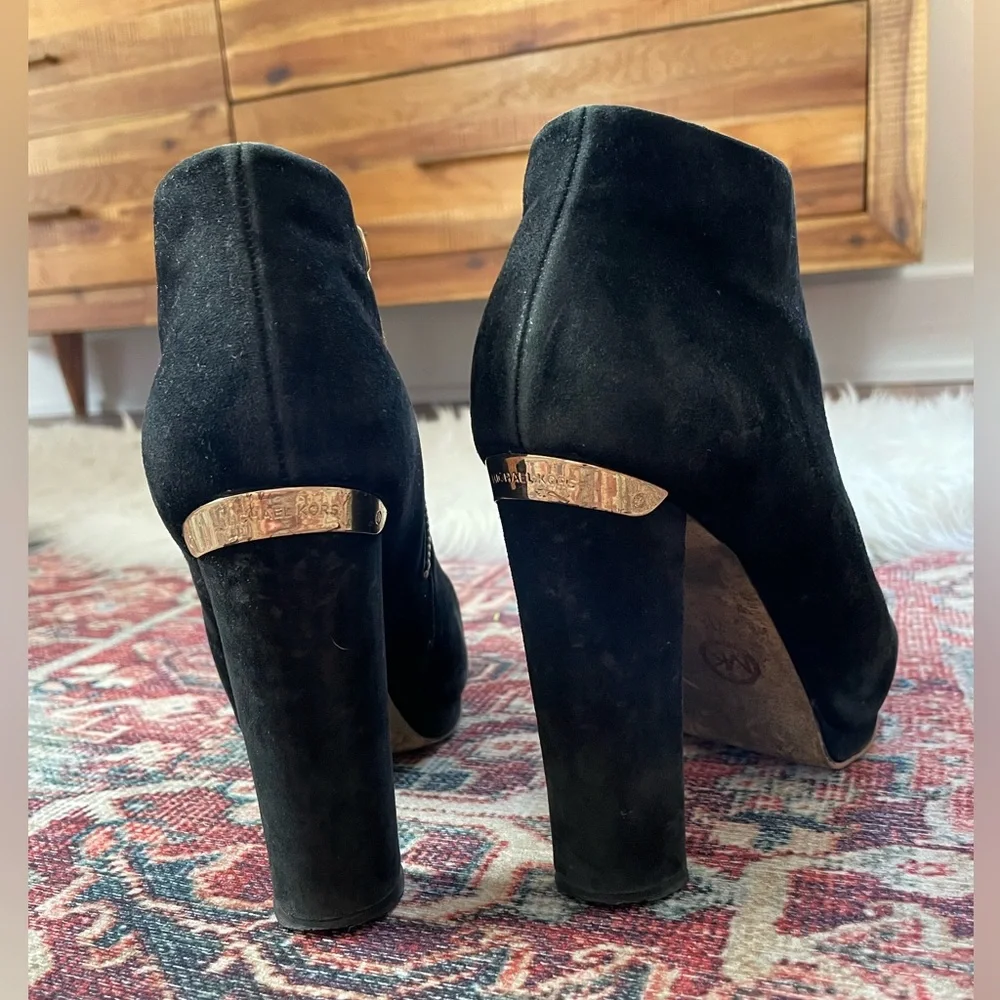 Michael Kors black suede ankle boot with gold details. Size 7. 3.5 inch heel. - Picture 4 of 4